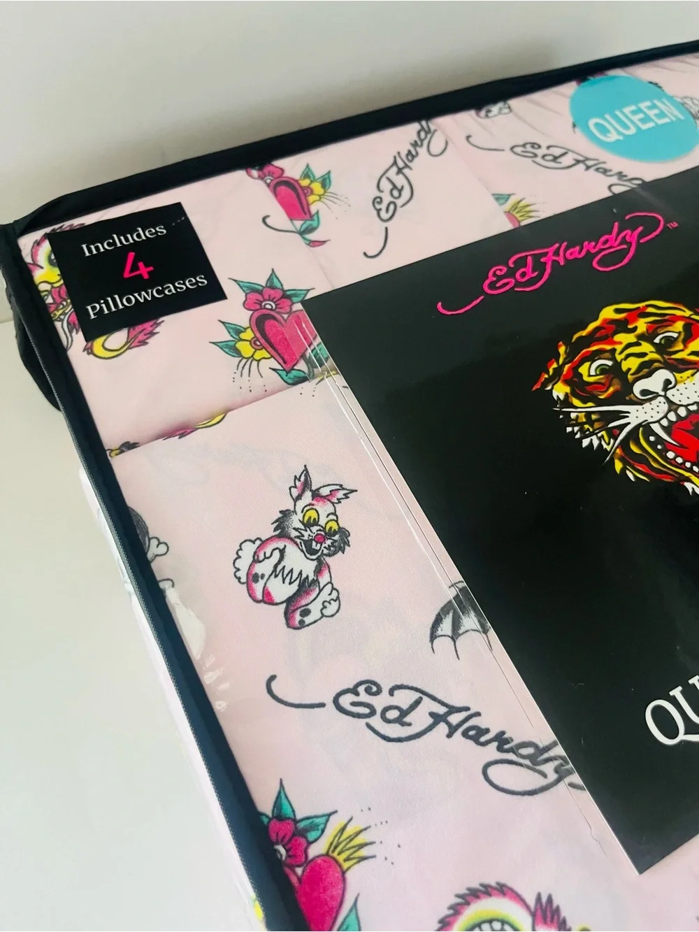 Ed Hardy Pink Queen Size Sheet Set DEH Bunny Skull & Crossbones Heart Flower Bat